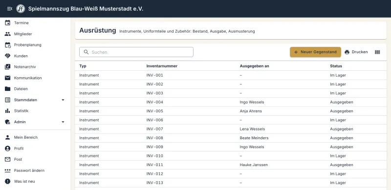 Ausrüstung mit Inventarnummern und Ausgabe an Mitglieder